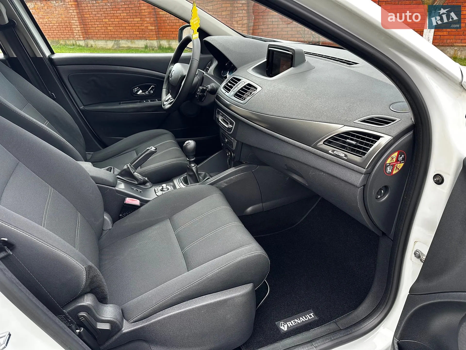 2014 Renault Megane - мініатюра 28