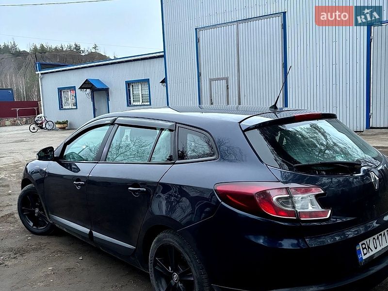 Универсал Renault Megane 2009 в Вирах