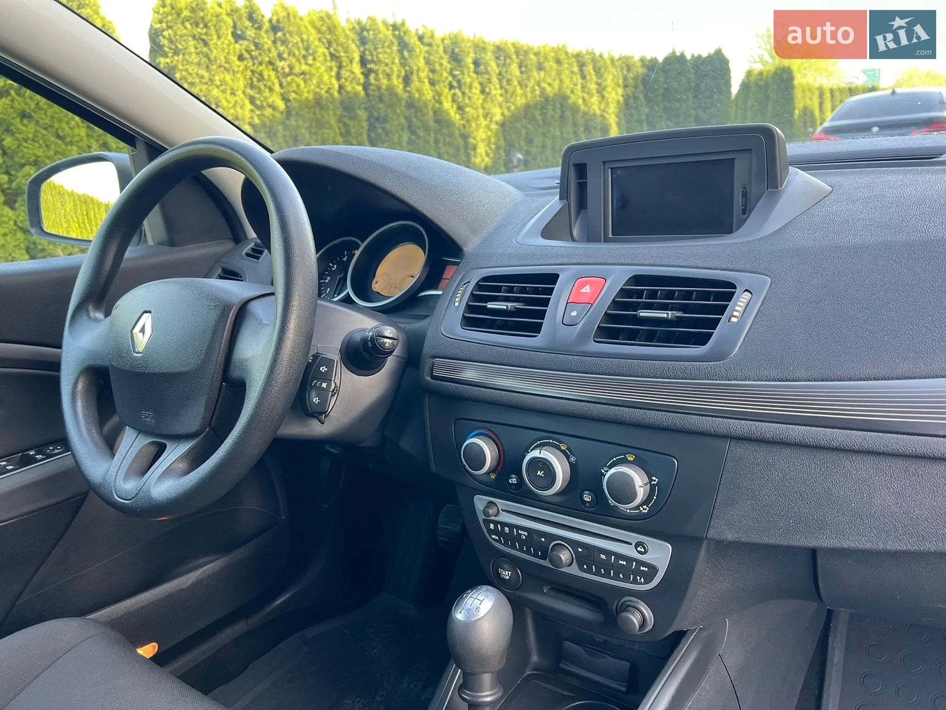 2010 Renault Megane - мініатюра 33