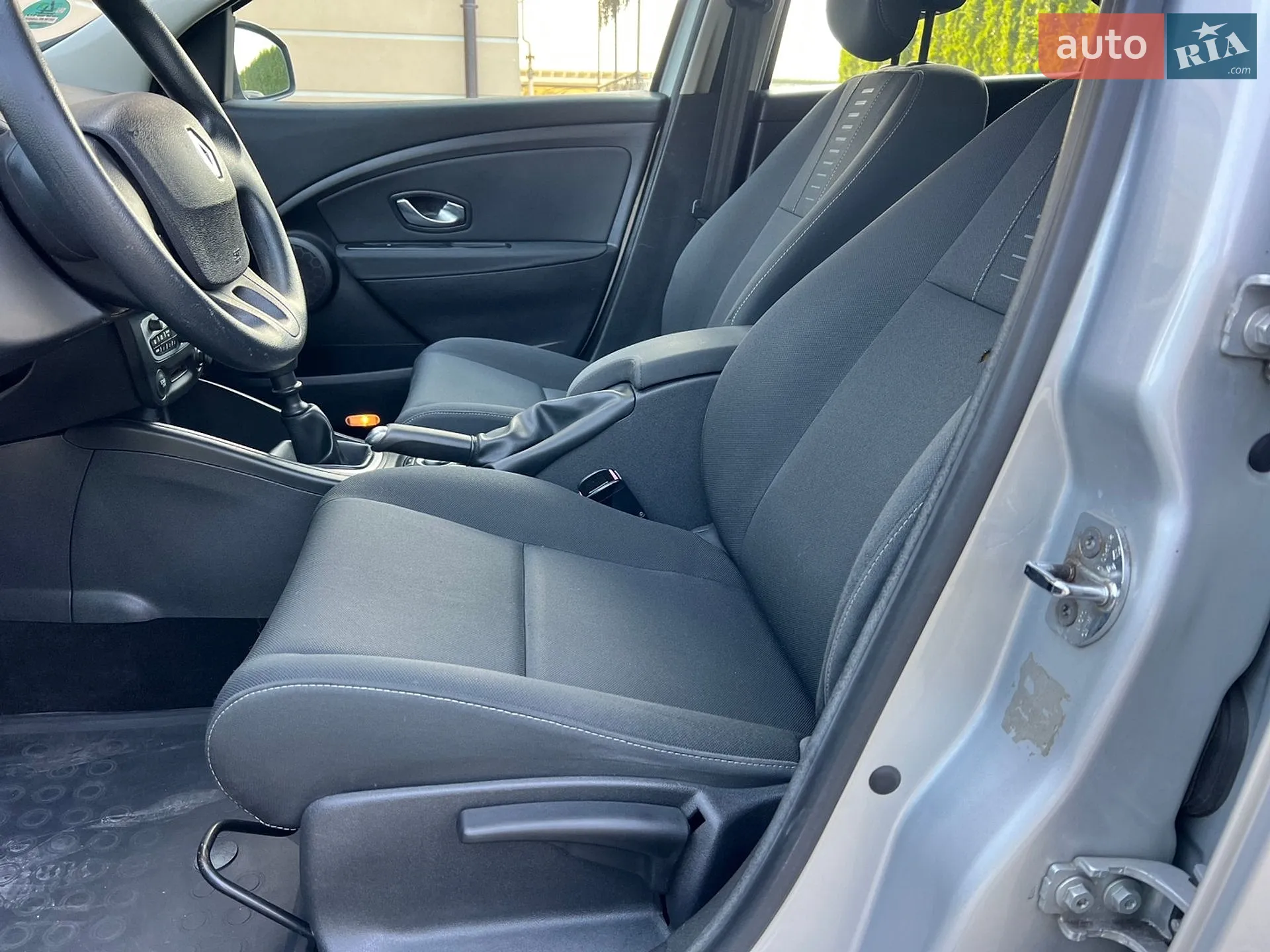 2010 Renault Megane - мініатюра 40
