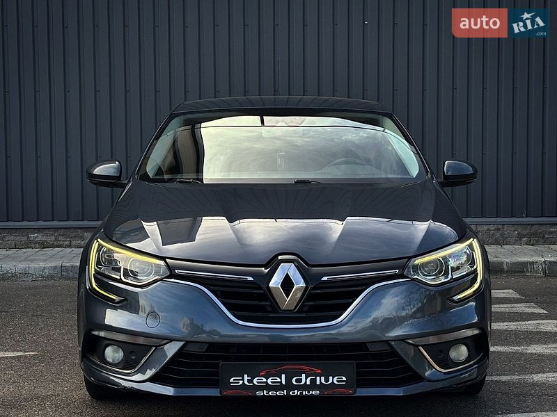 Хэтчбек Renault Megane 2017 в Николаеве