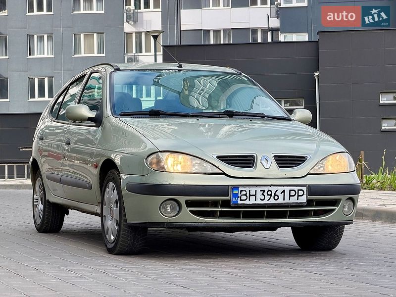Хэтчбек Renault Megane 2001 в Одессе