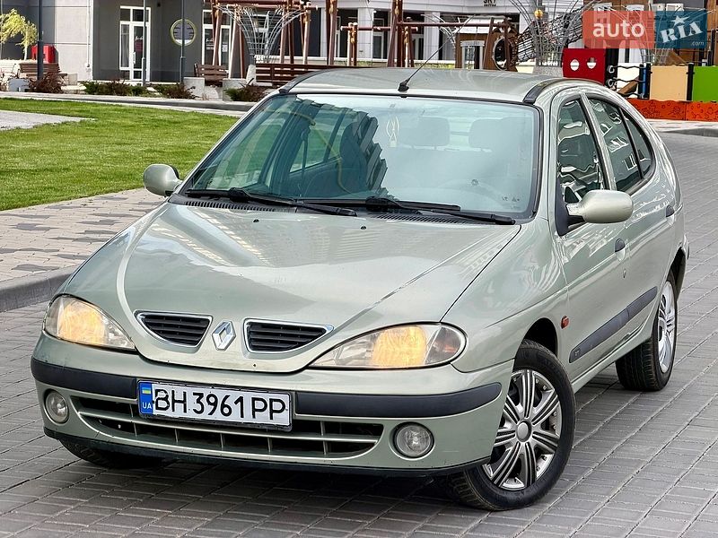 Хэтчбек Renault Megane 2001 в Одессе
