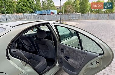 Хэтчбек Renault Megane 2001 в Одессе