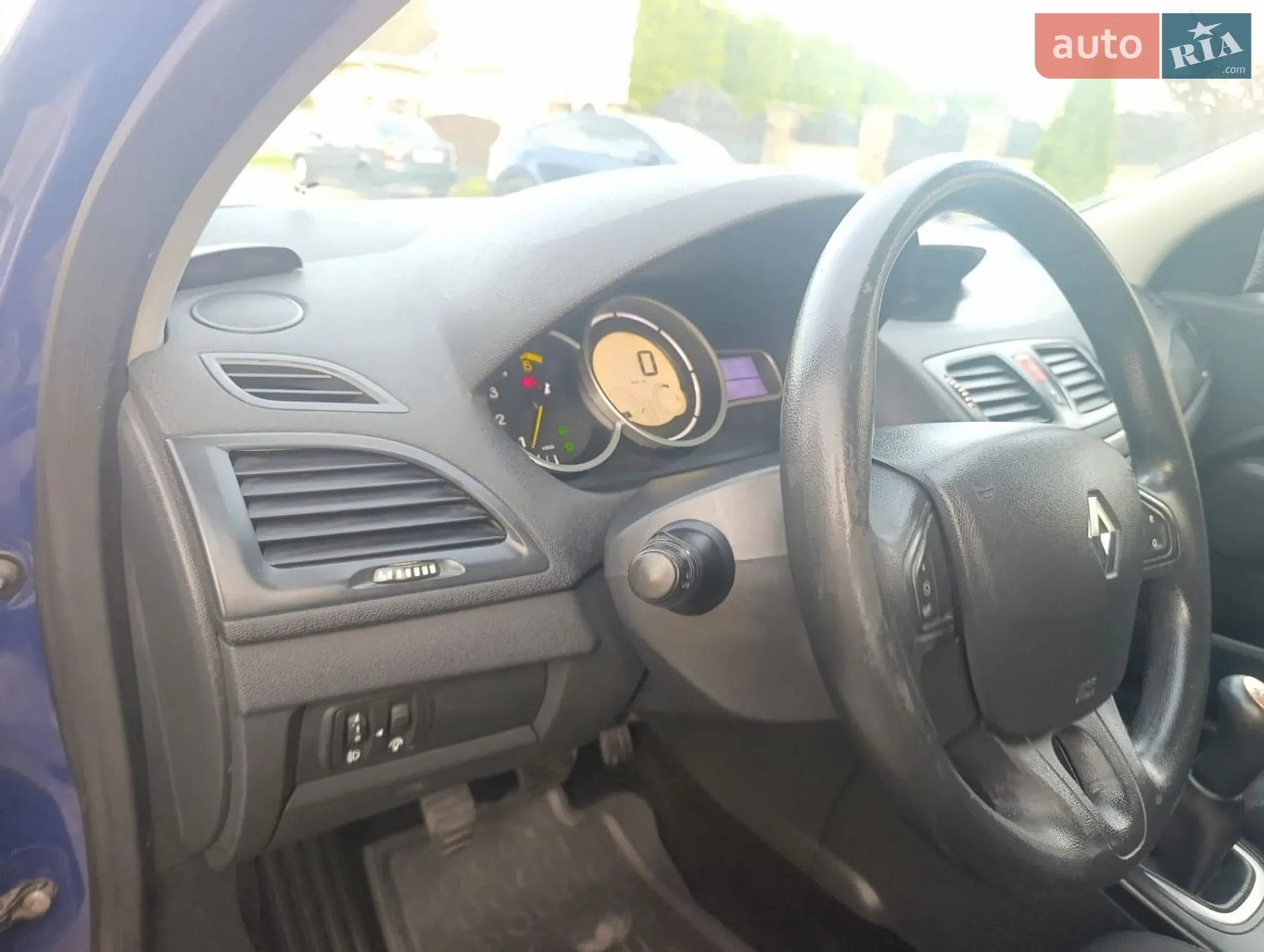 2011 Renault Megane - мініатюра 22