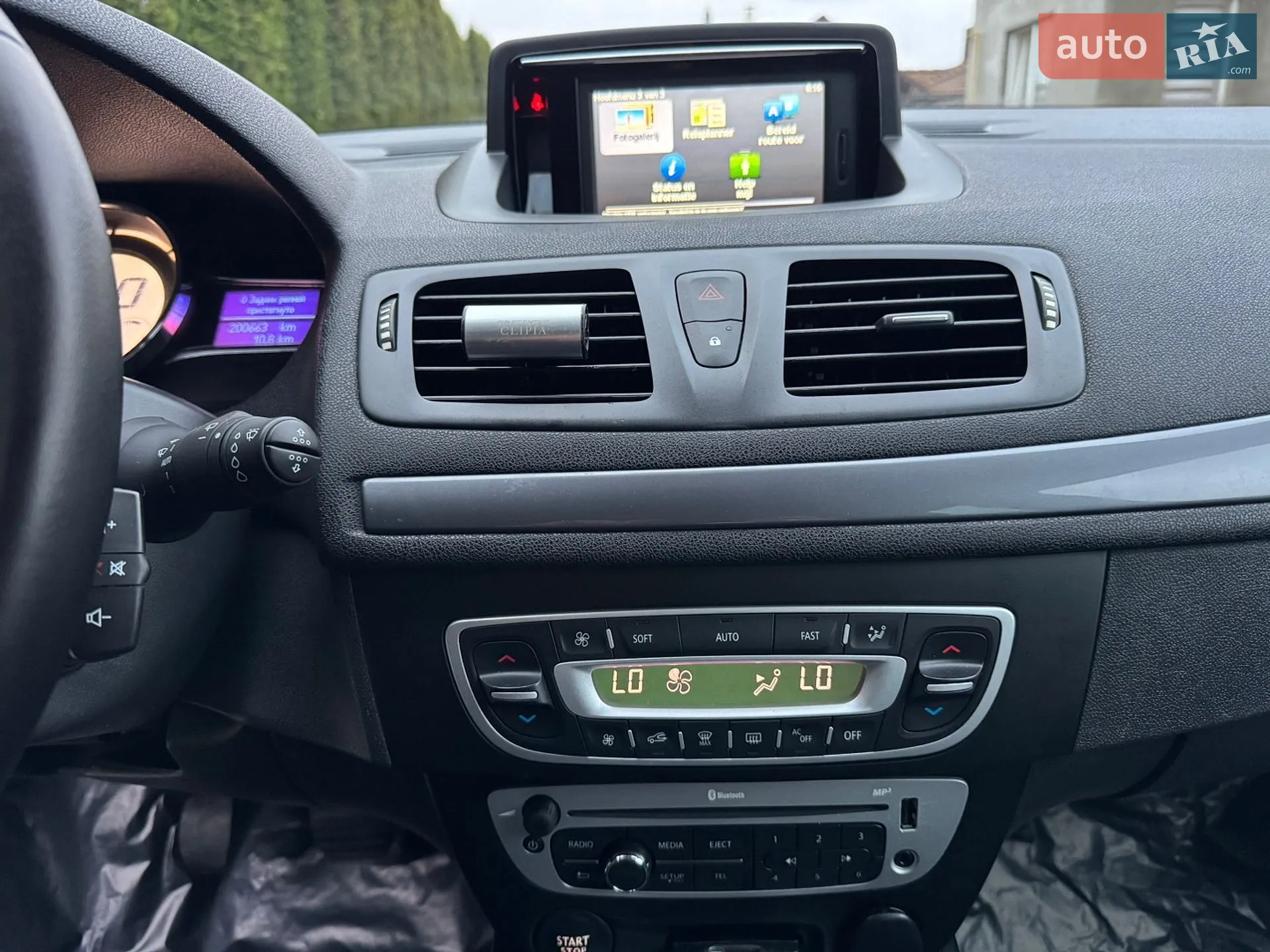 2015 Renault Megane - мініатюра 34