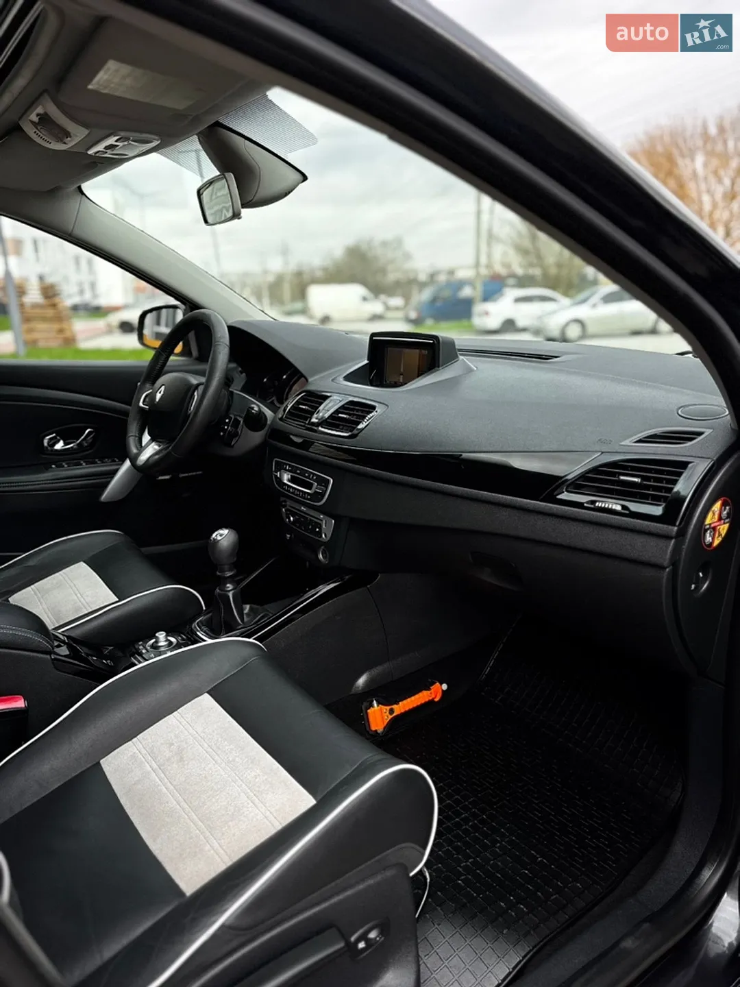 2012 Renault Megane - мініатюра 25