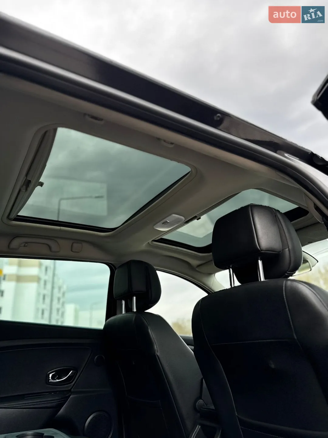 2012 Renault Megane - мініатюра 34