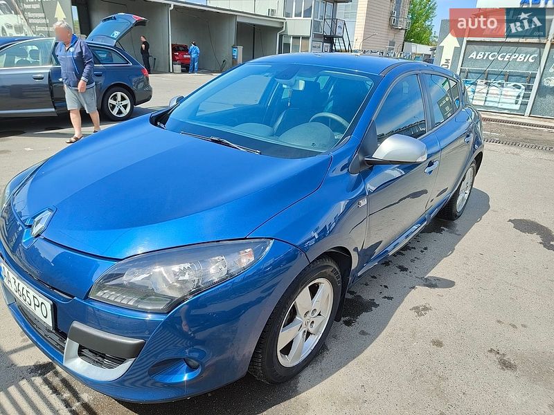 Хэтчбек Renault Megane 2011 в Киеве