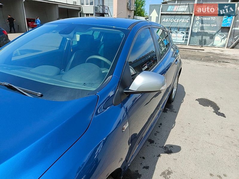 Хэтчбек Renault Megane 2011 в Киеве