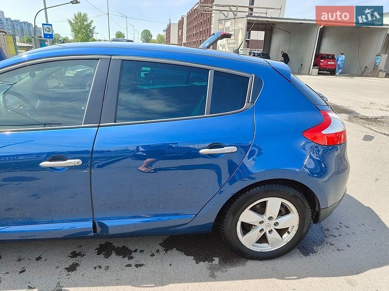 Хэтчбек Renault Megane 2011 в Киеве