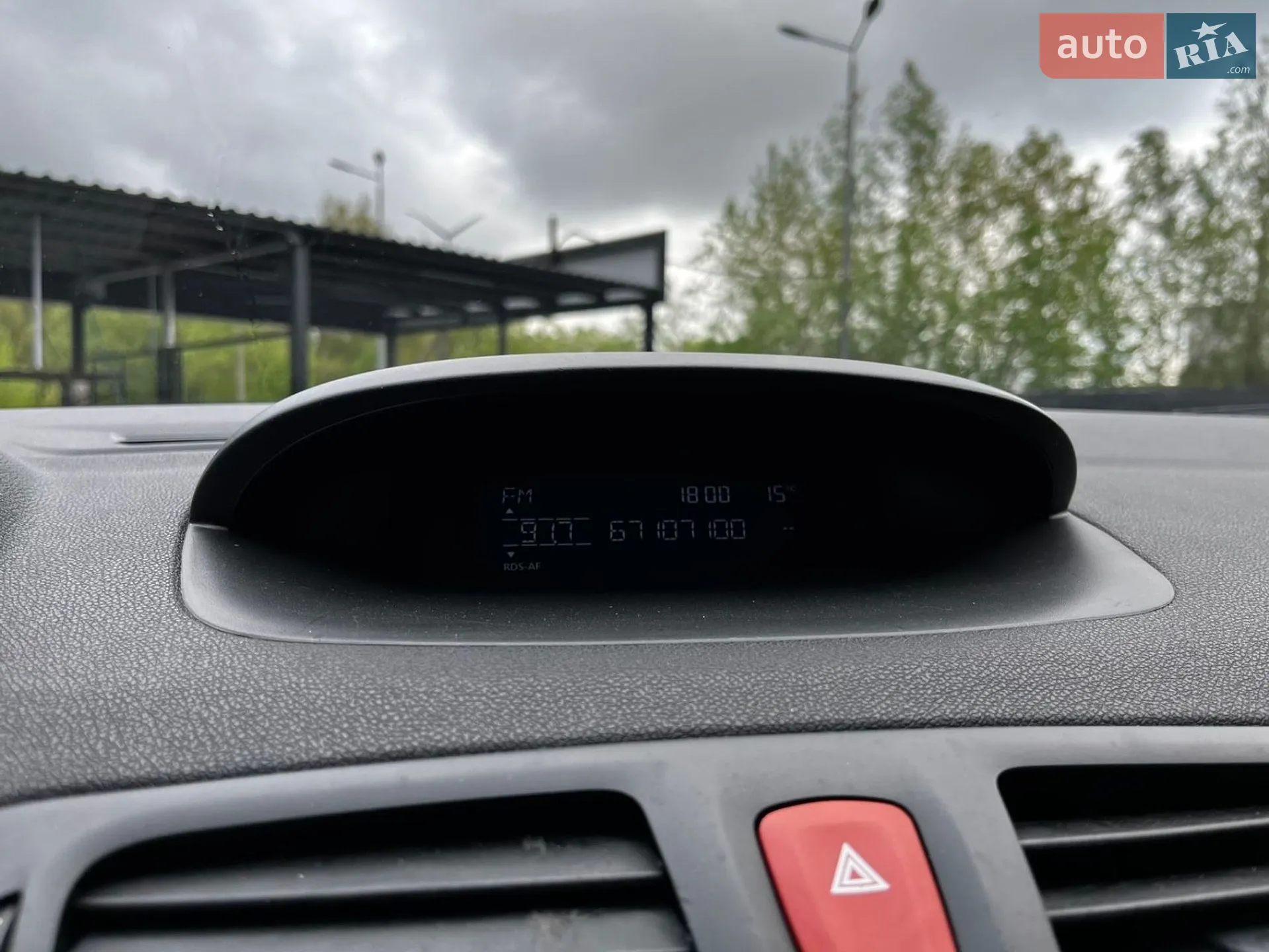 2010 Renault Megane - мініатюра 23