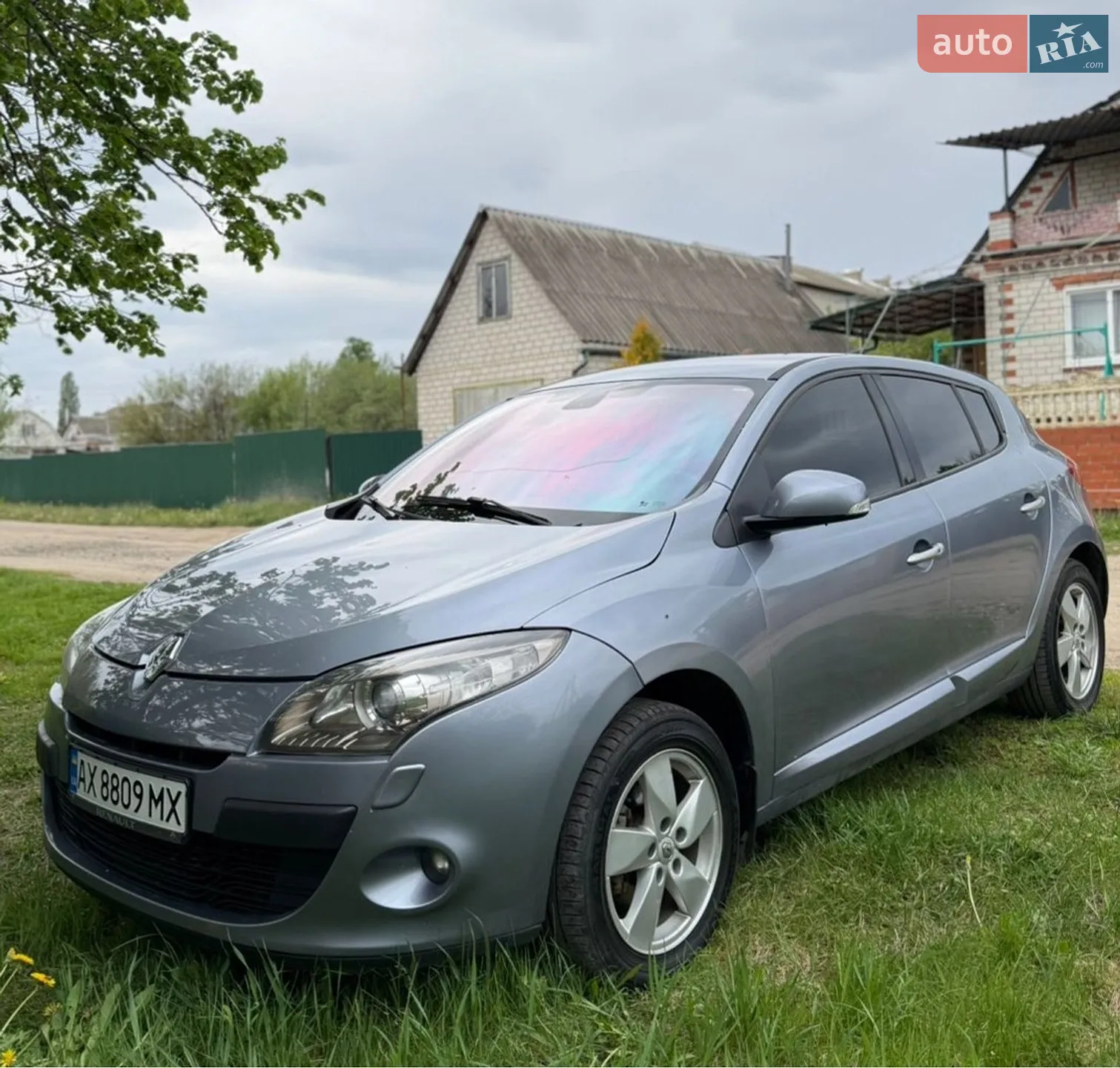 2010 Renault Megane - мініатюра 2