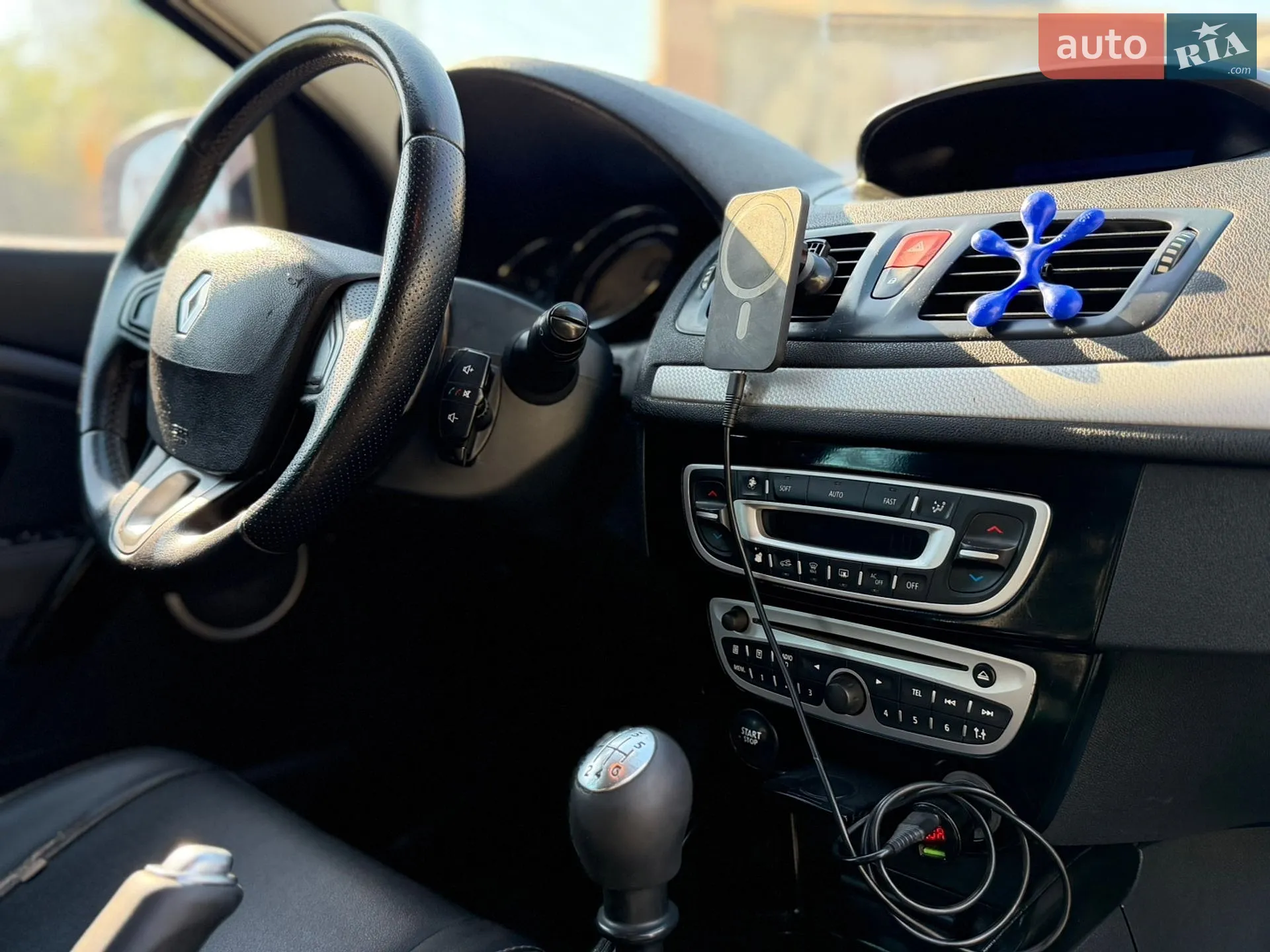 2010 Renault Megane - мініатюра 5
