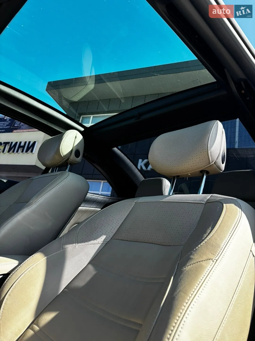 2010 Renault Megane - мініатюра 36