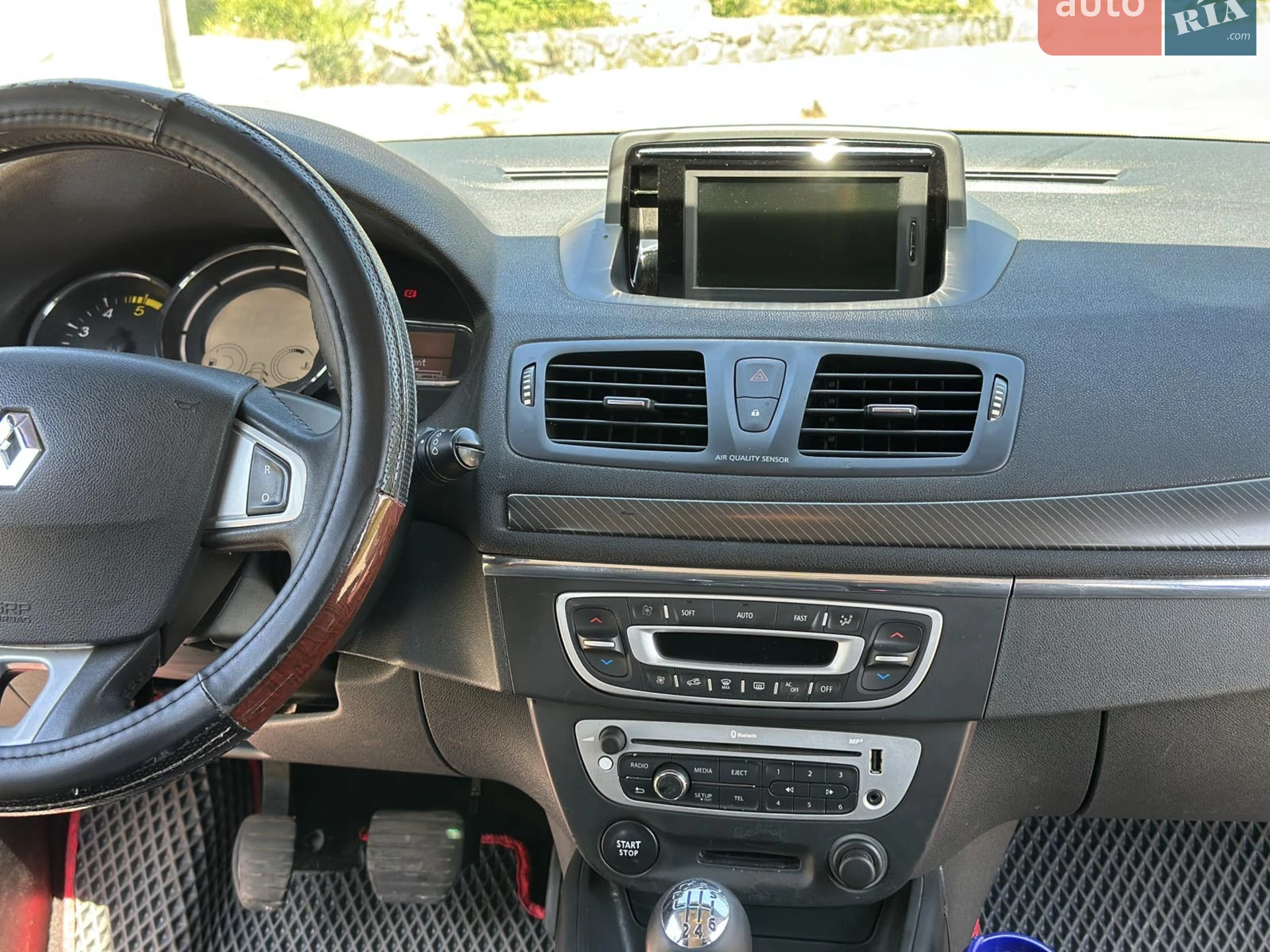 2012 Renault Megane - мініатюра 16
