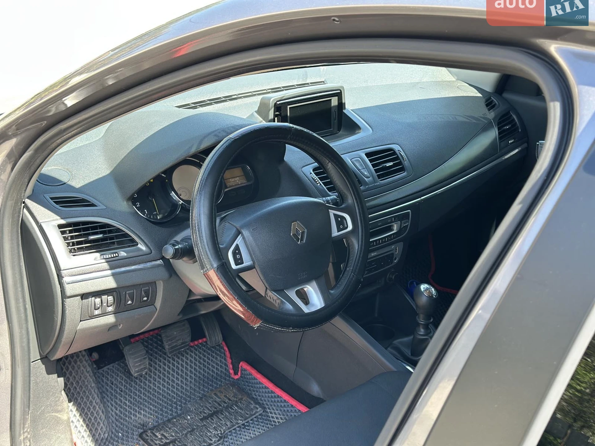 2012 Renault Megane - мініатюра 13