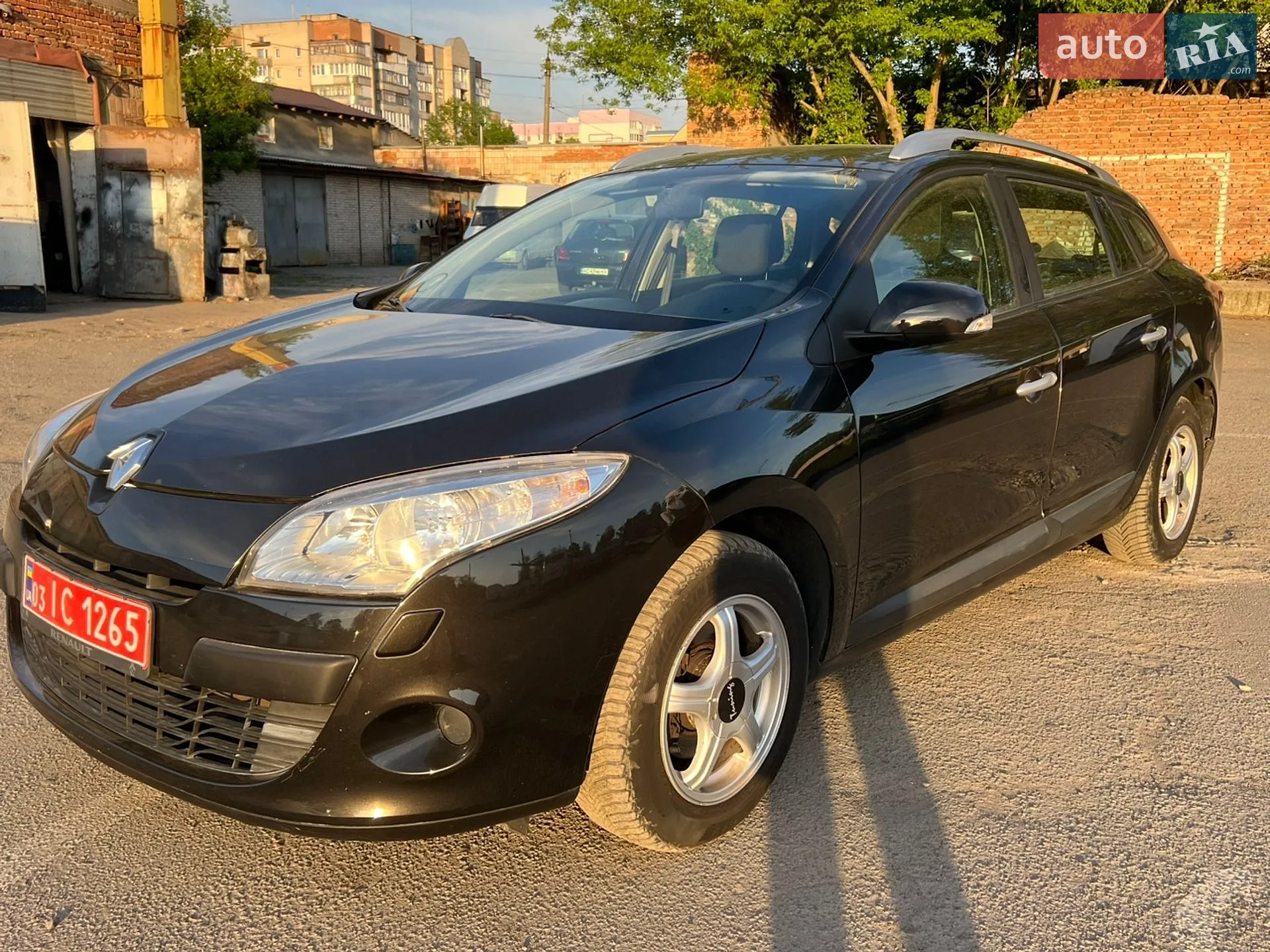 2010 Renault Megane - мініатюра 16