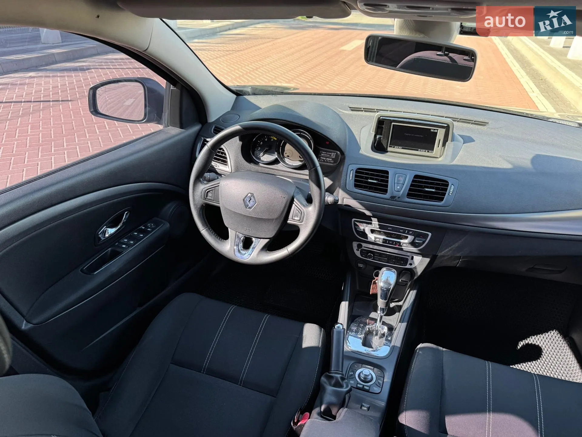 2014 Renault Megane - мініатюра 19