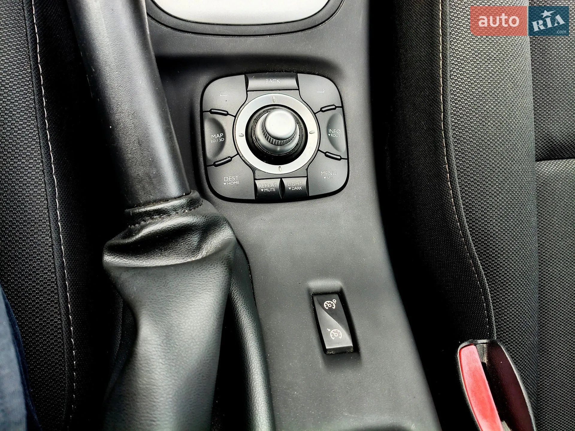 2010 Renault Megane - мініатюра 16