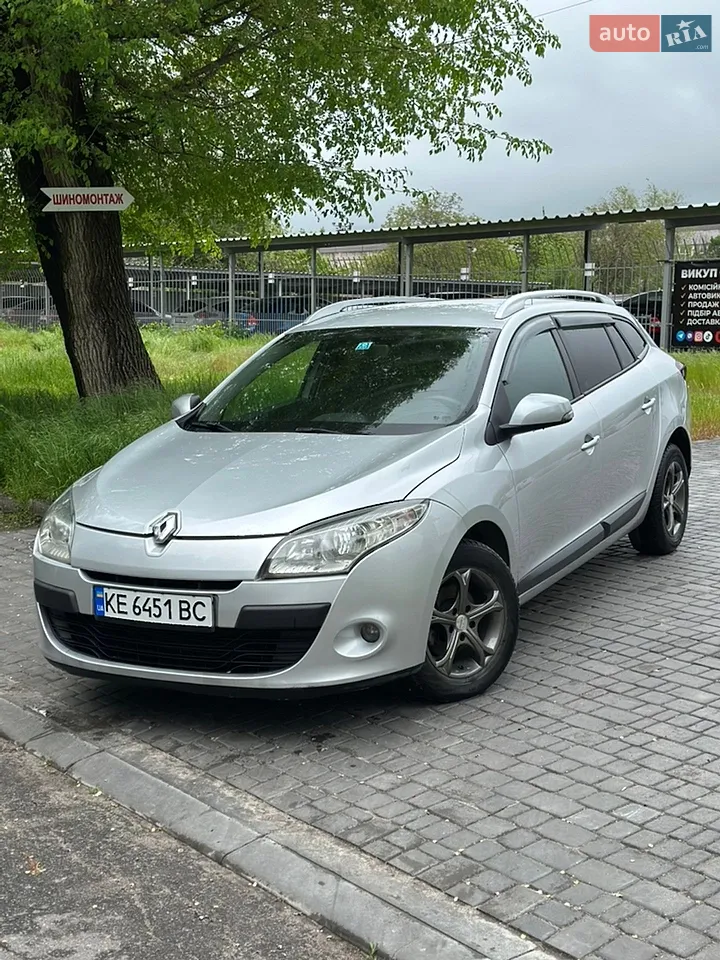 2010 Renault Megane - мініатюра 31
