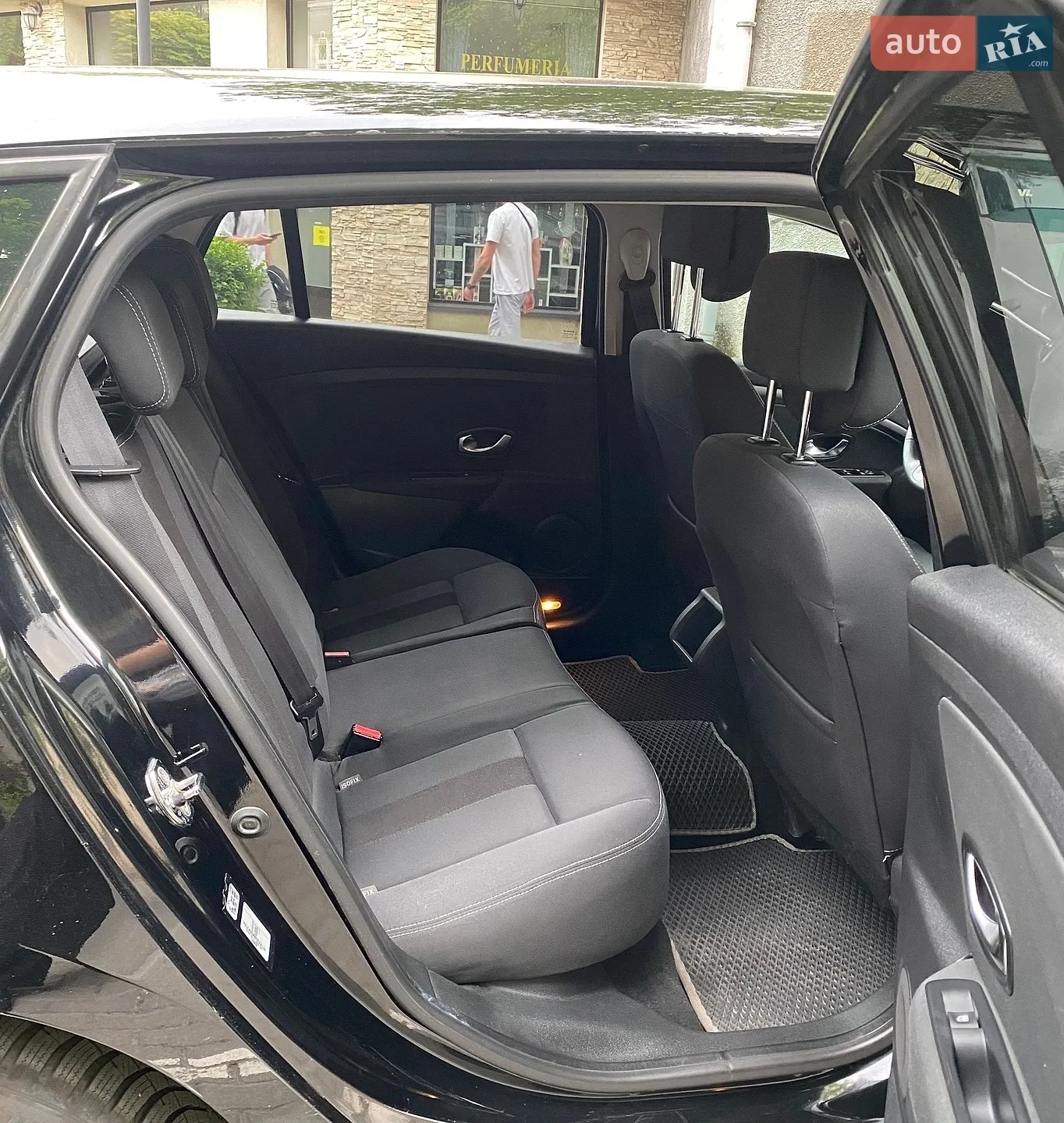 2011 Renault Megane - мініатюра 10