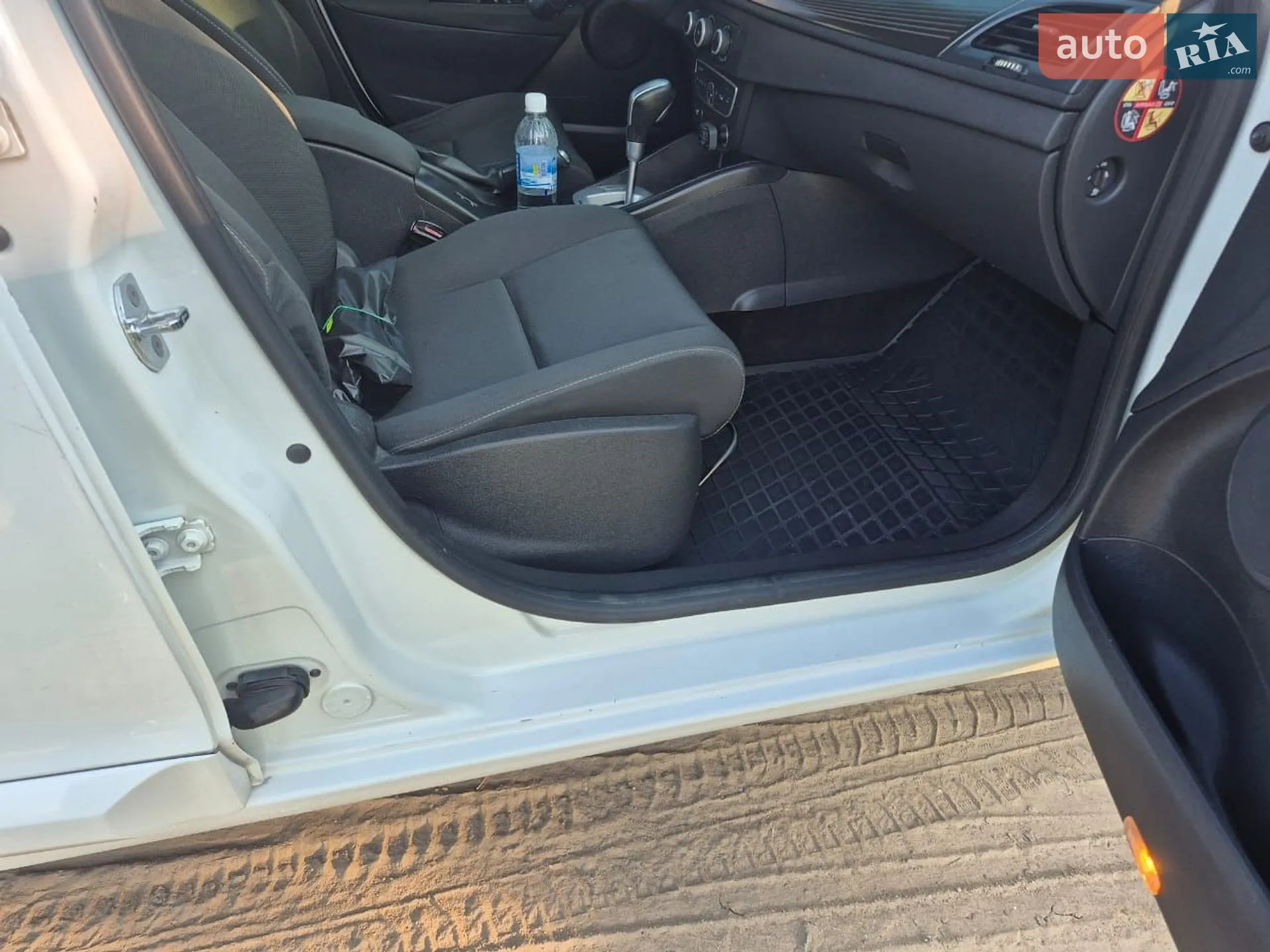 2010 Renault Megane - мініатюра 16
