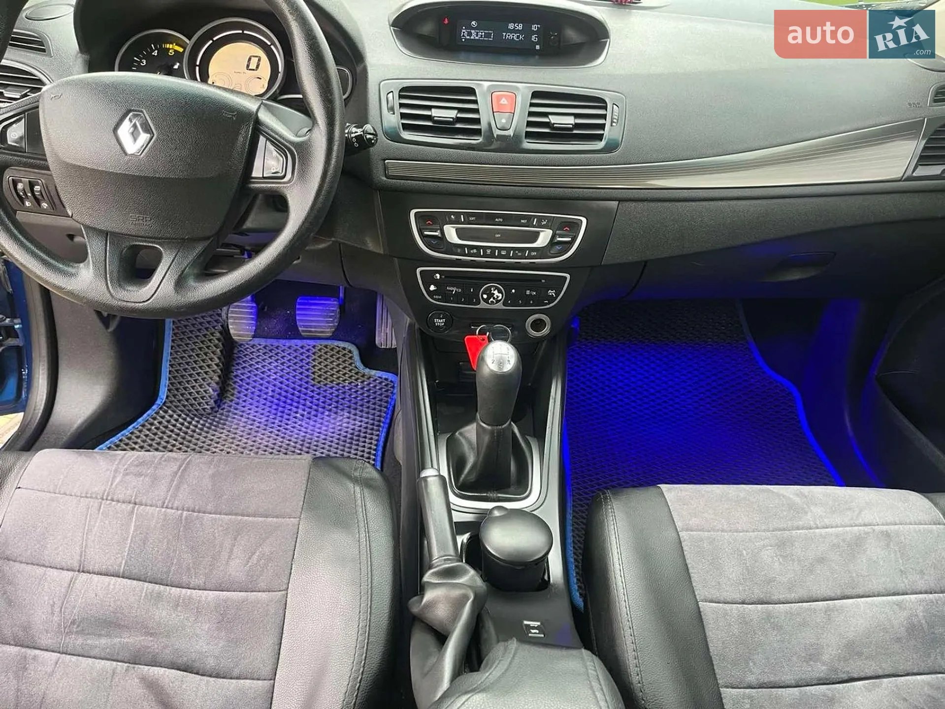 2010 Renault Megane - мініатюра 10