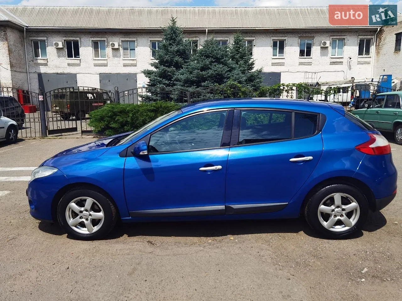 2011 Renault Megane - мініатюра 12