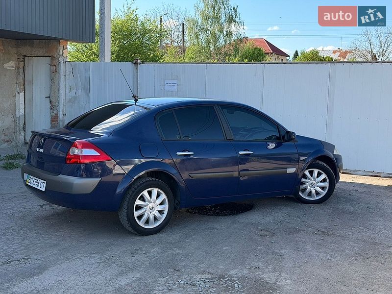 Седан Renault Megane 2006 в Дрогобичі