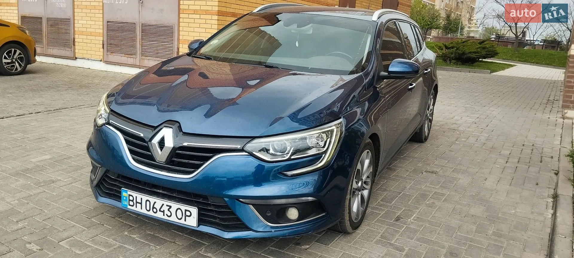 2016 Renault Megane - фото 1