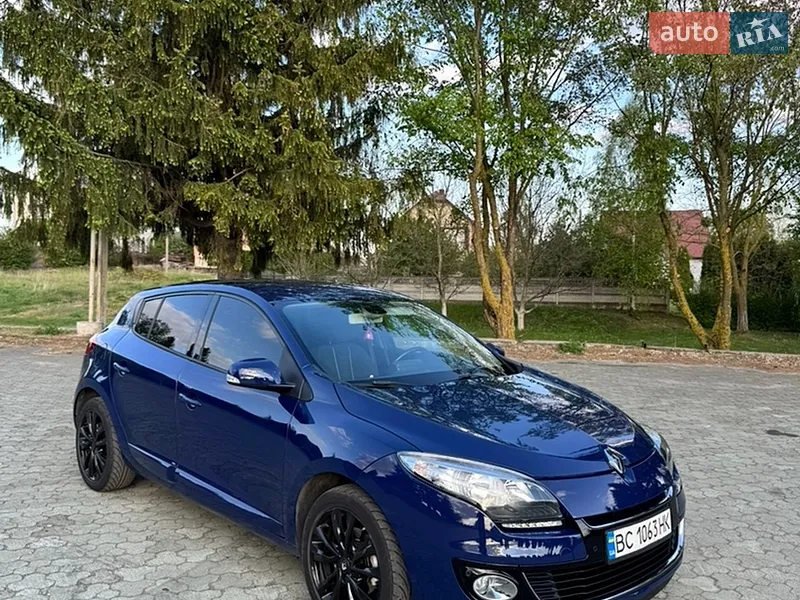 Renault Megane 2013 VIN VF1BZ140648489829 фото оголошення 2 з 52