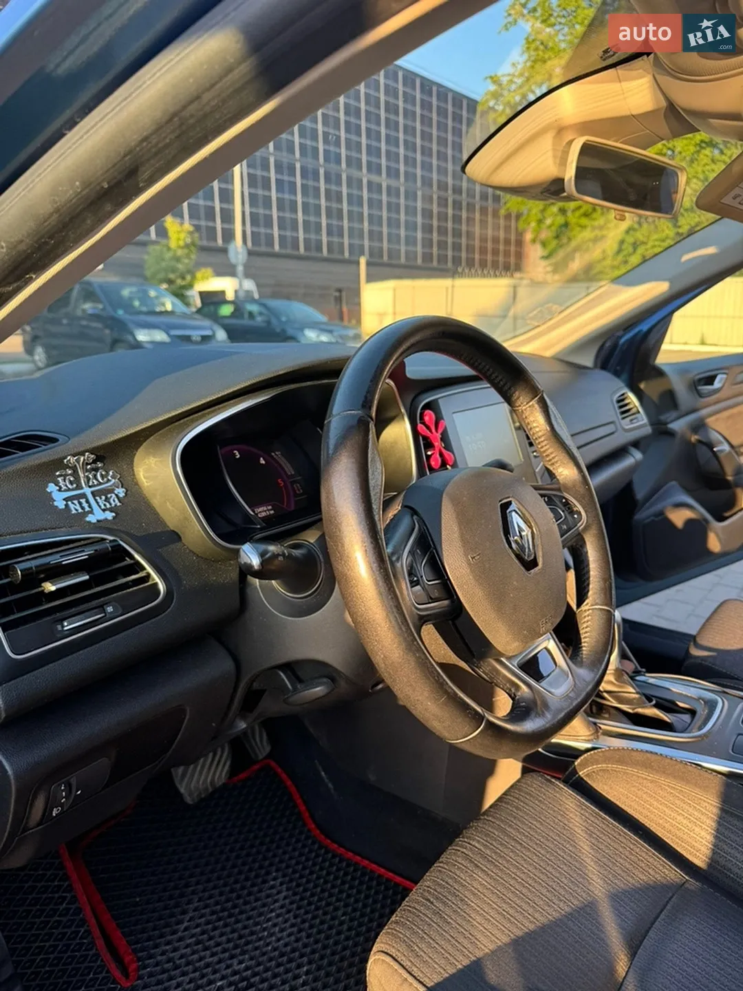 2017 Renault Megane - мініатюра 19