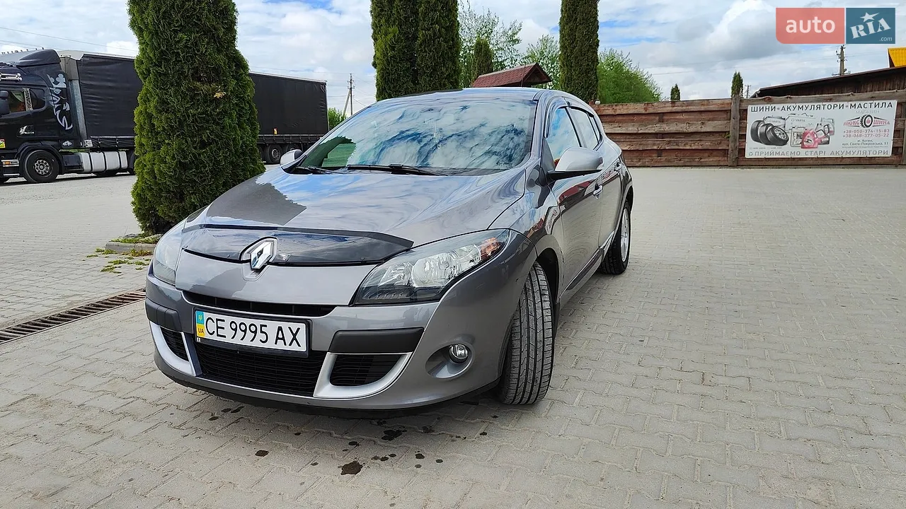 2011 Renault Megane - мініатюра 12