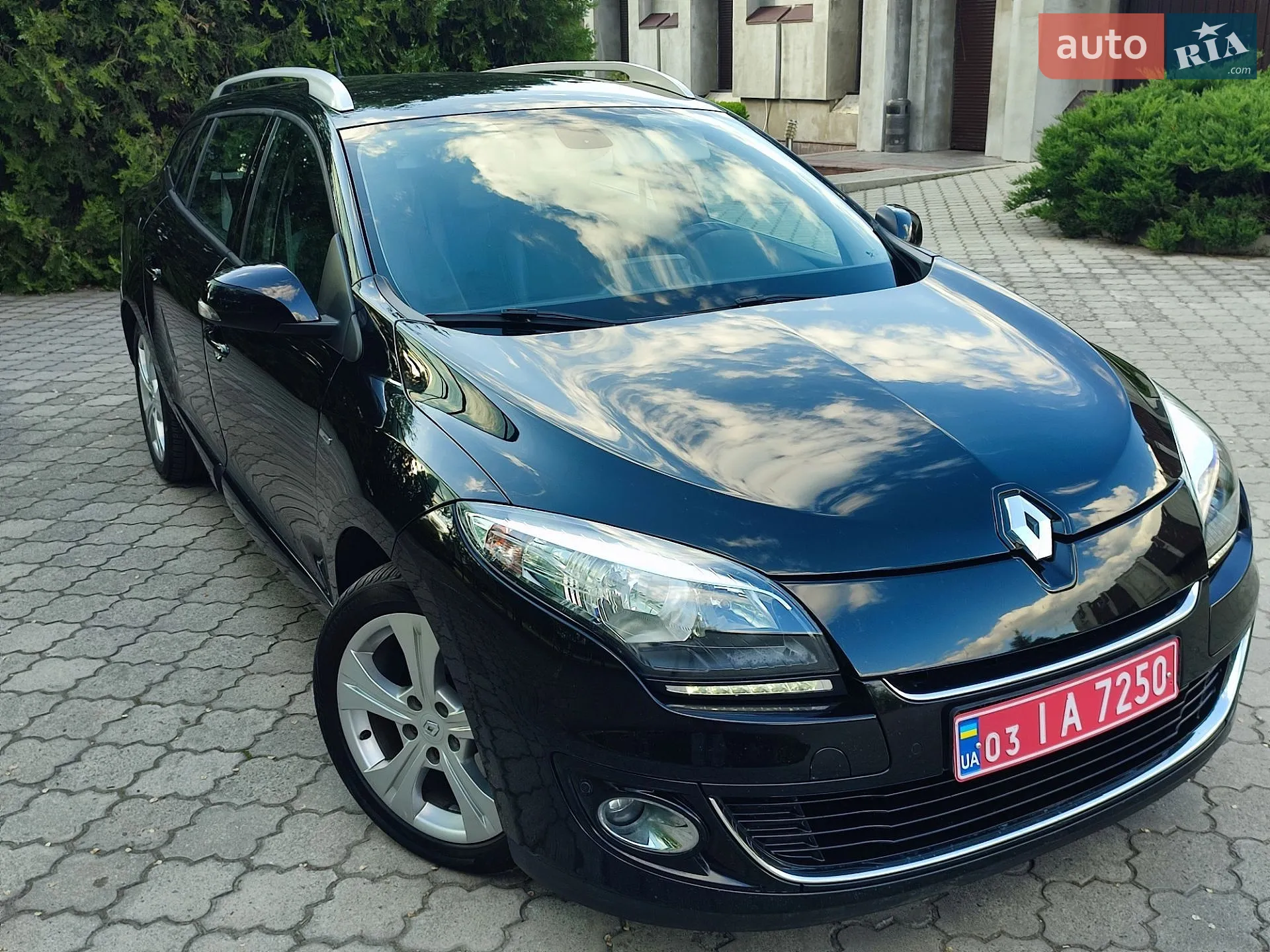 2012 Renault Megane - мініатюра 2
