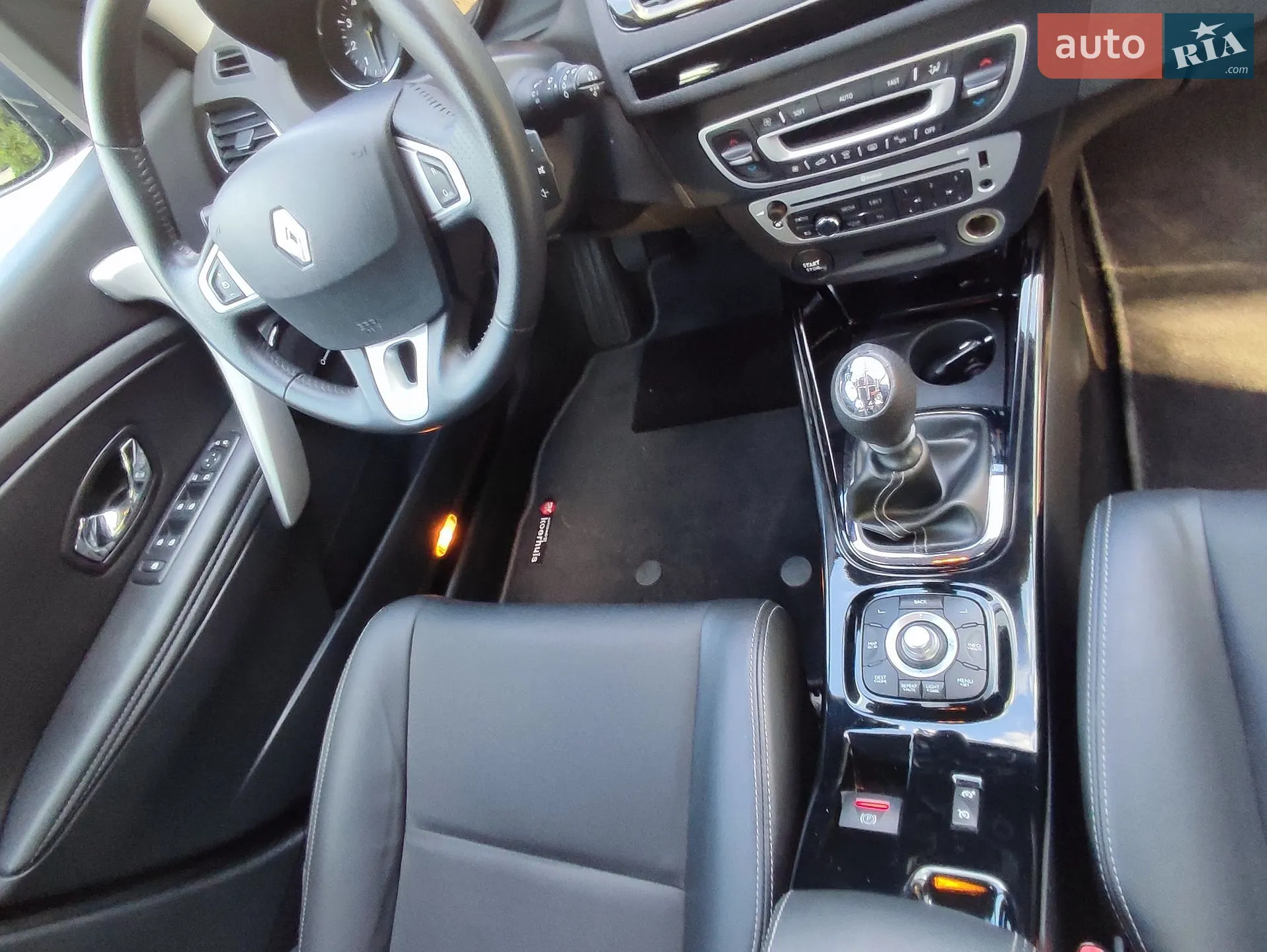 2012 Renault Megane - мініатюра 46
