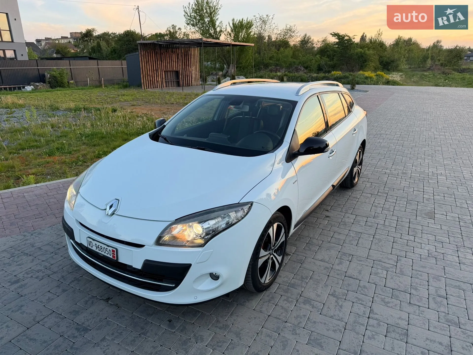 2012 Renault Megane - мініатюра 18