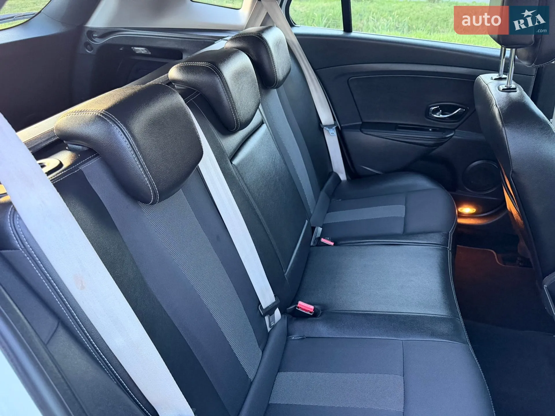2012 Renault Megane - мініатюра 68