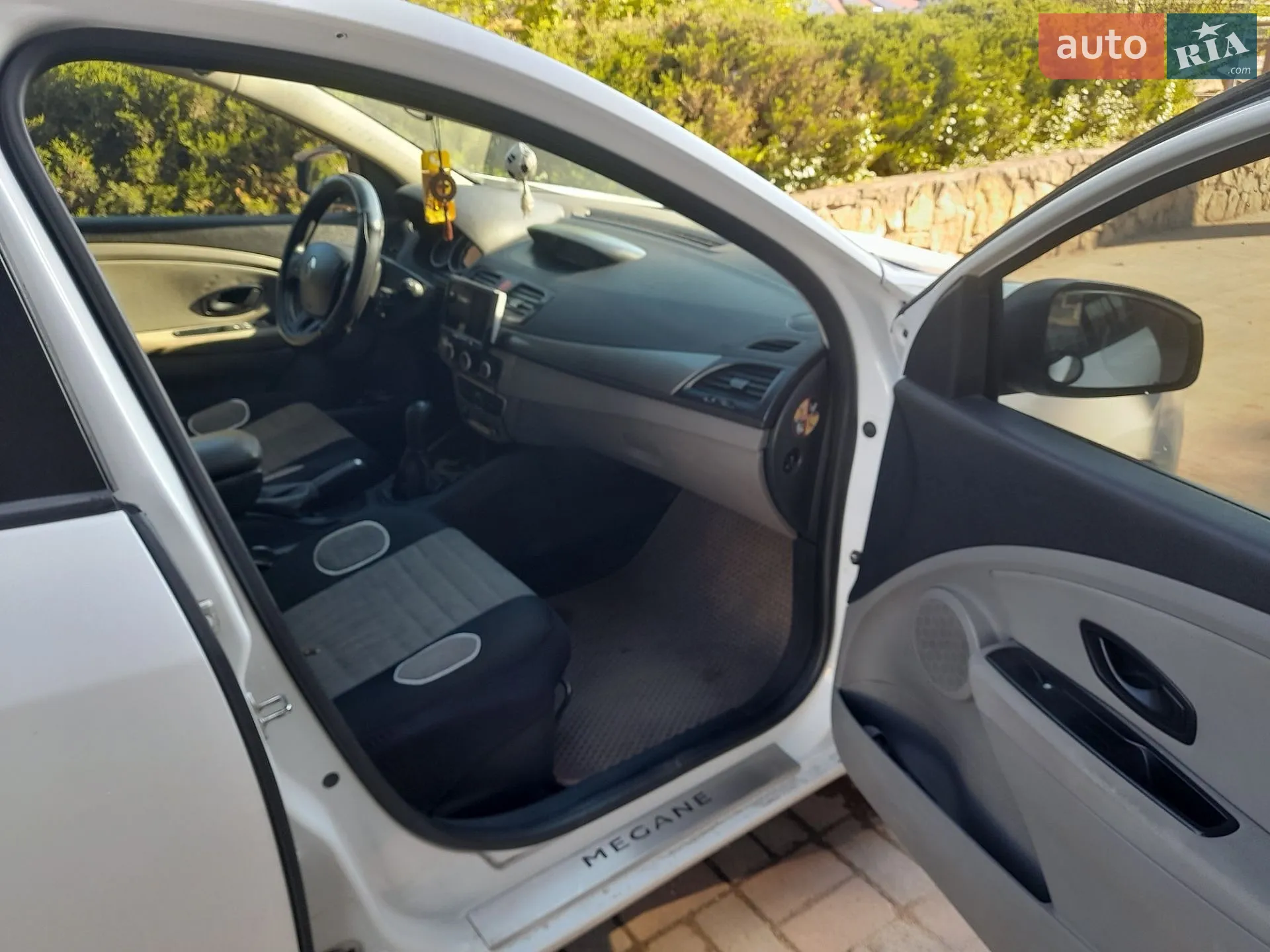 2012 Renault Megane - мініатюра 11