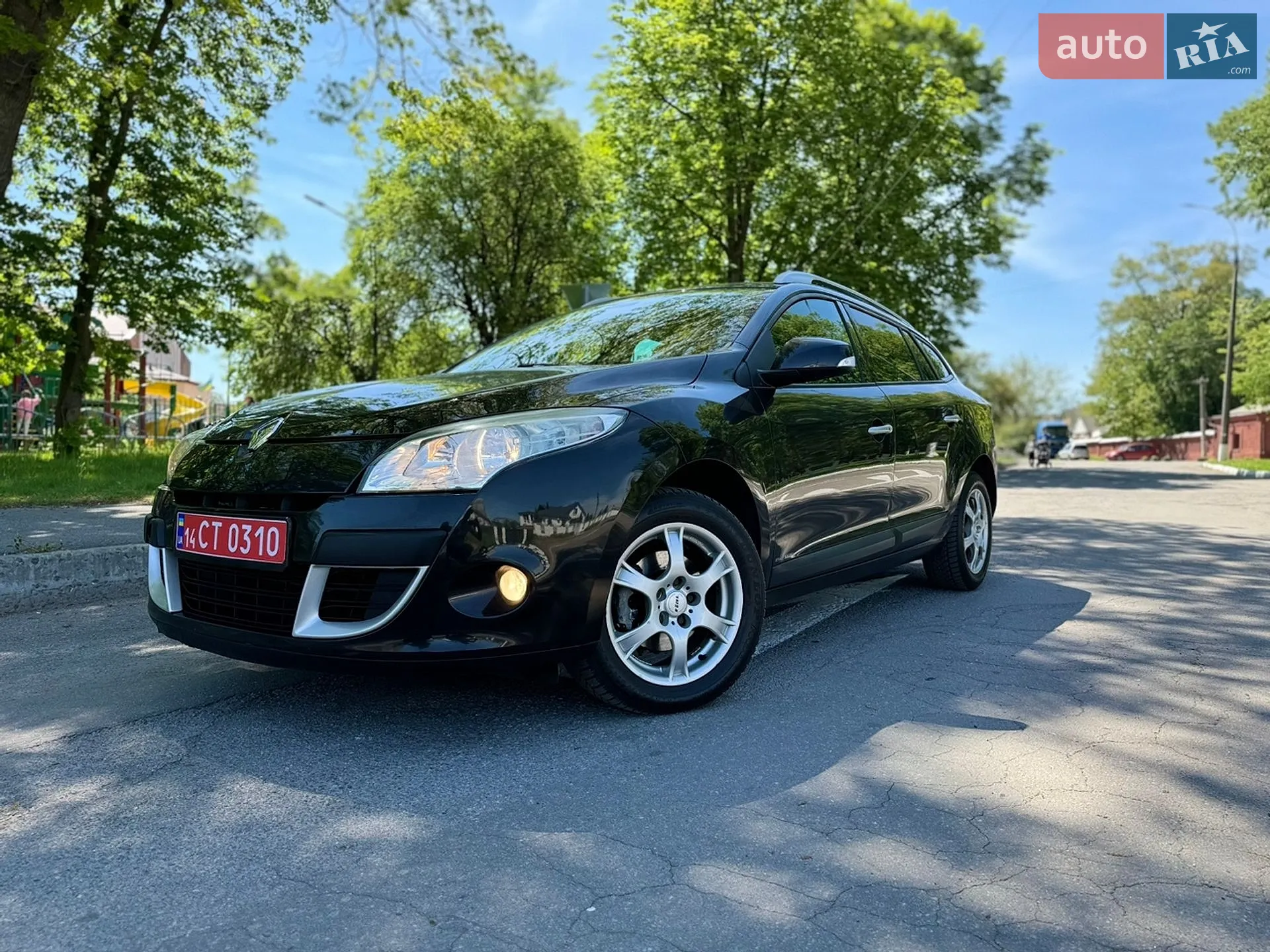2010 Renault Megane - мініатюра 9
