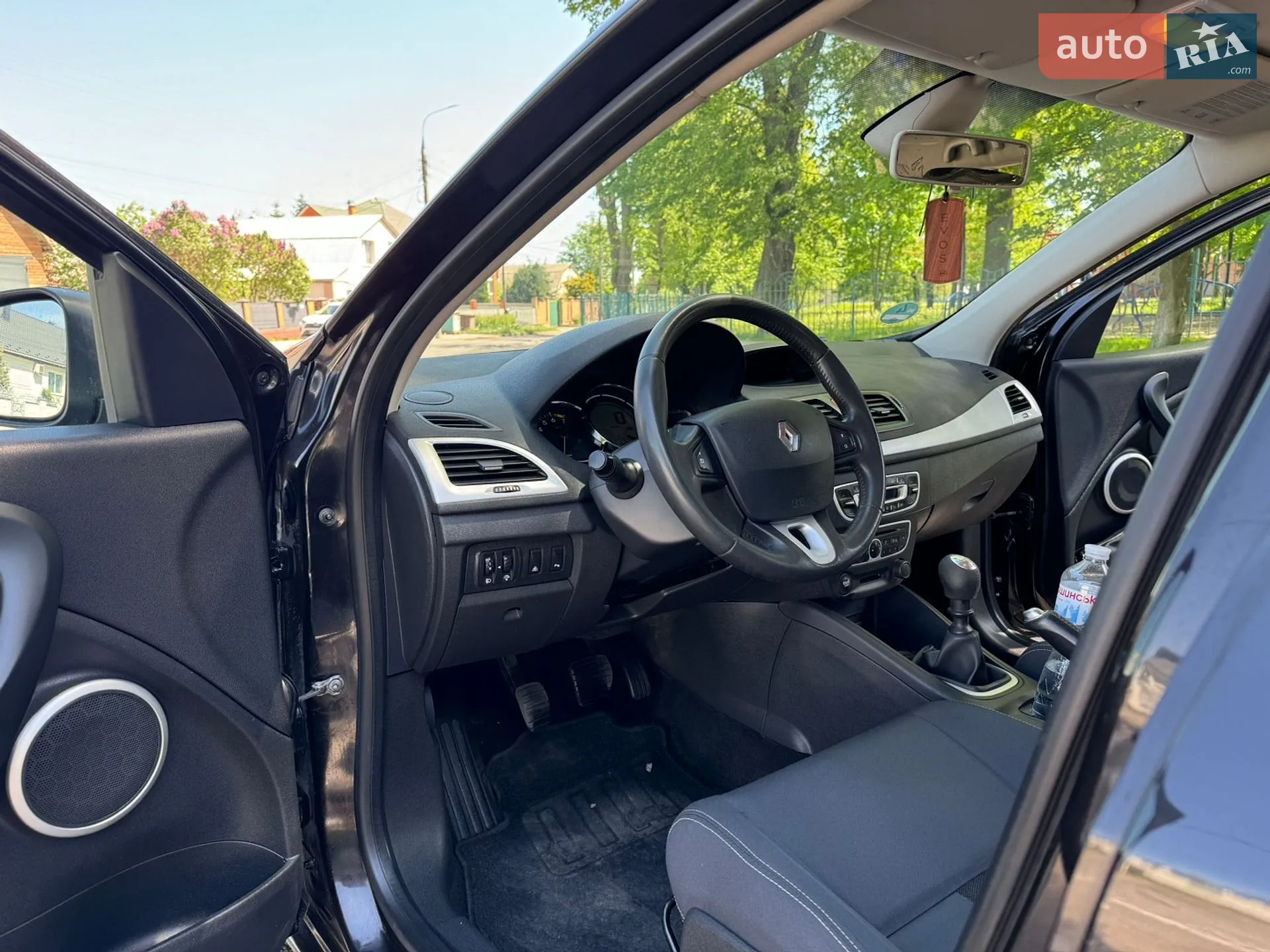 2010 Renault Megane - мініатюра 29