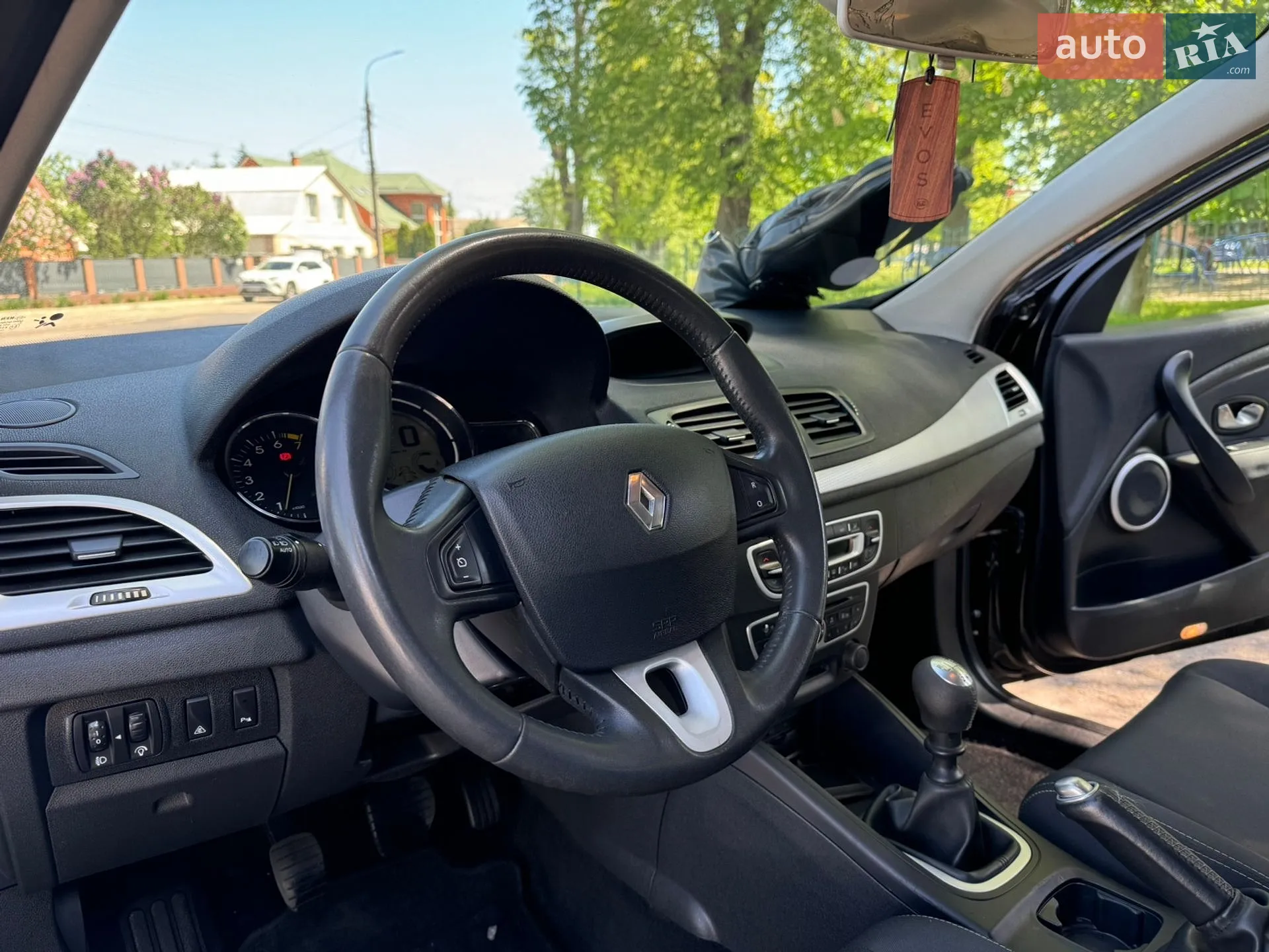2010 Renault Megane - мініатюра 30