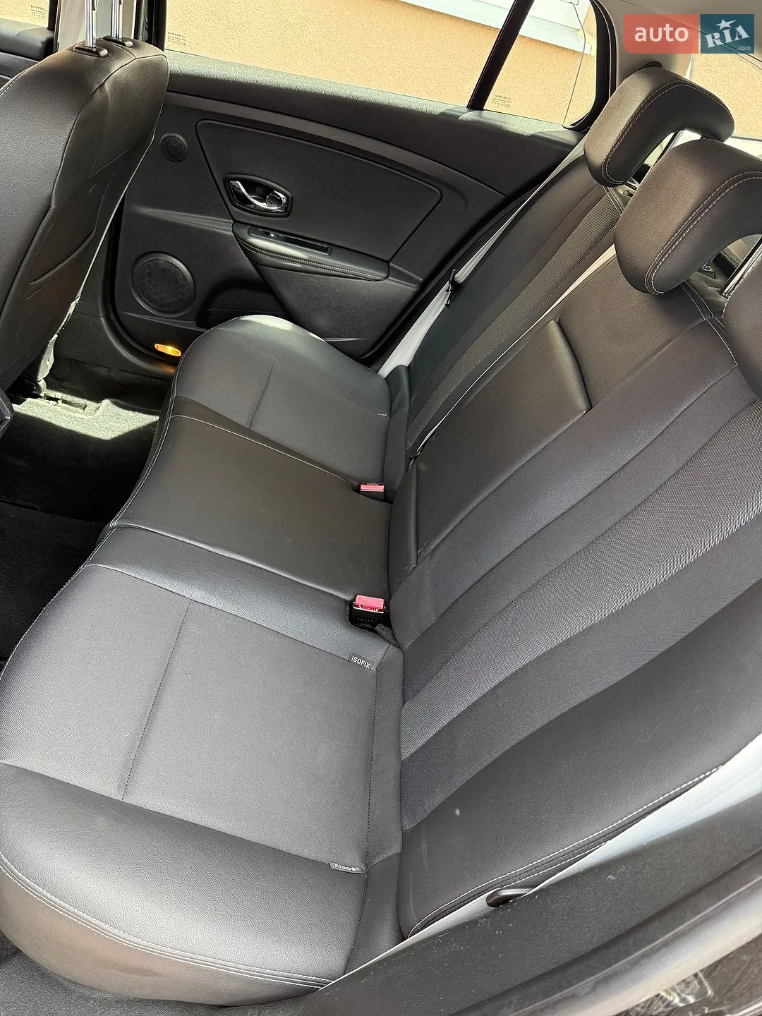 2012 Renault Megane - мініатюра 21