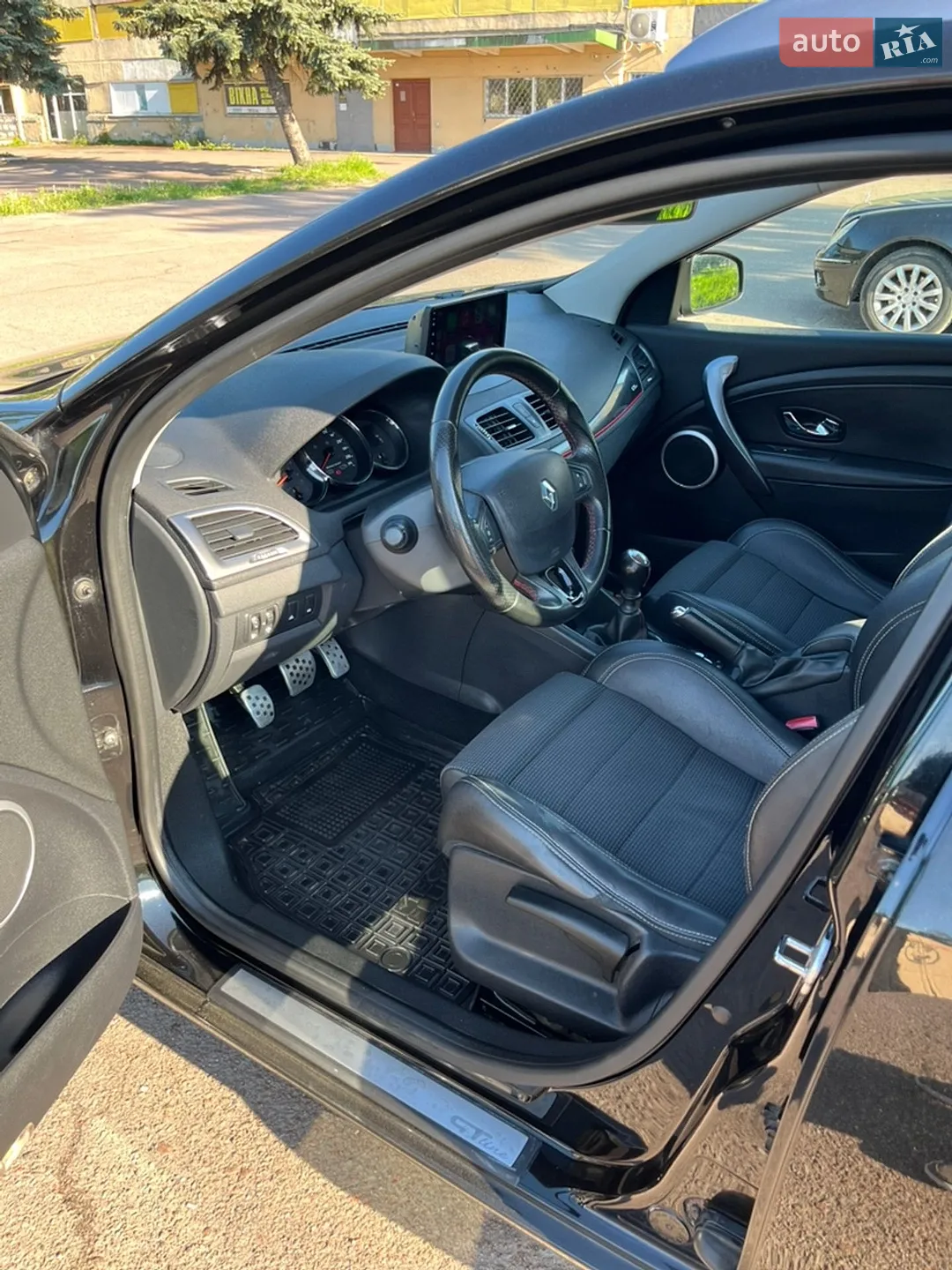 2012 Renault Megane - мініатюра 24