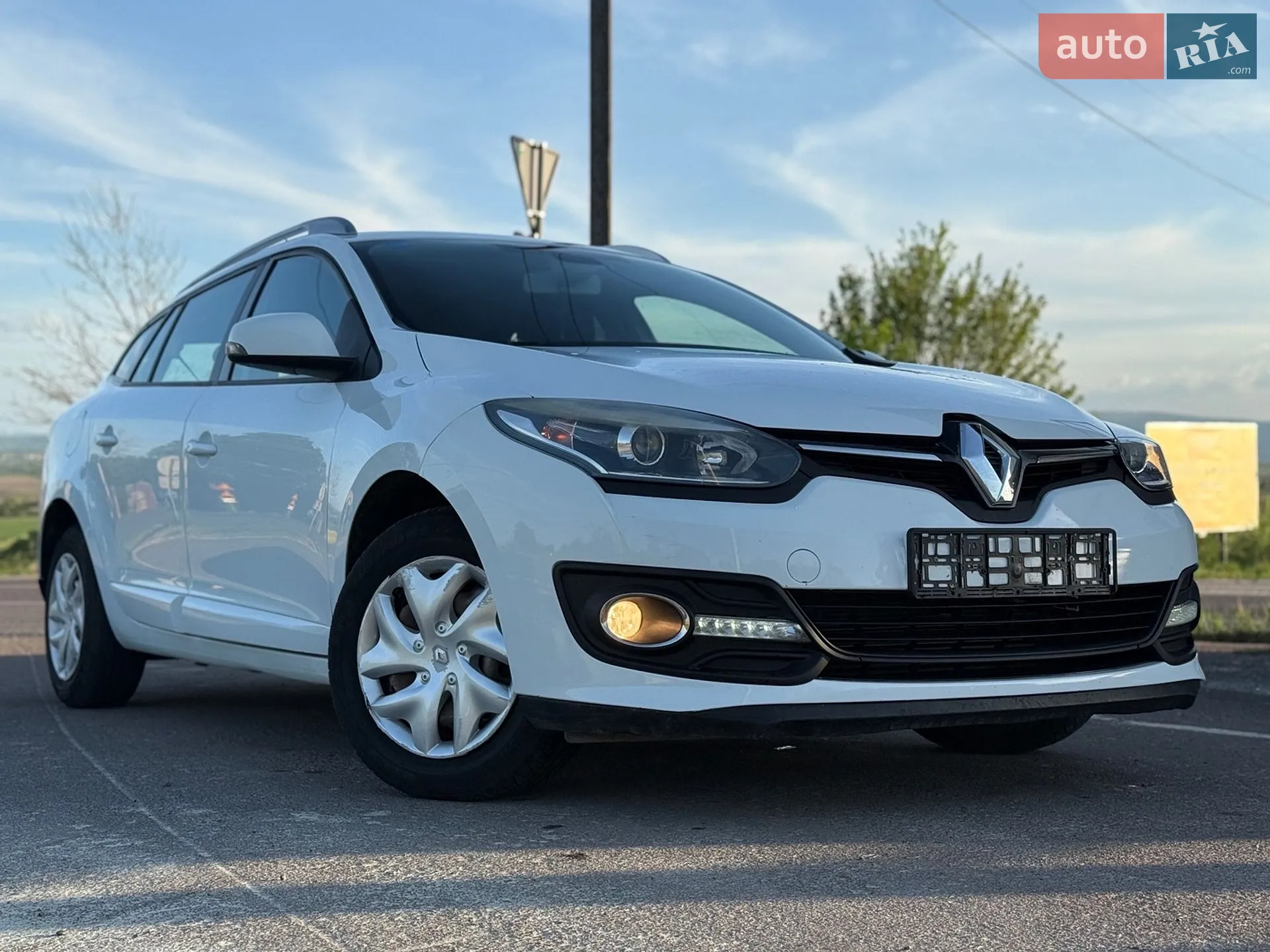 2014 Renault Megane - мініатюра 18