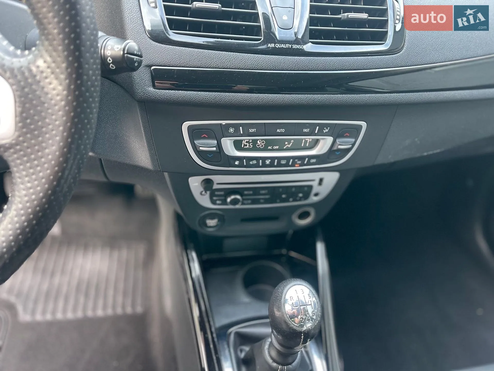 2012 Renault Megane - мініатюра 24