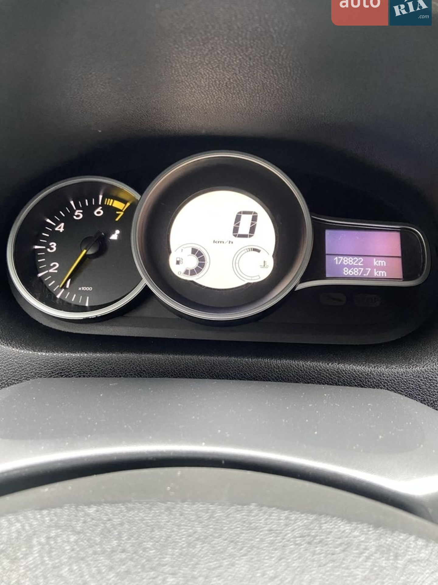 2011 Renault Megane - мініатюра 10
