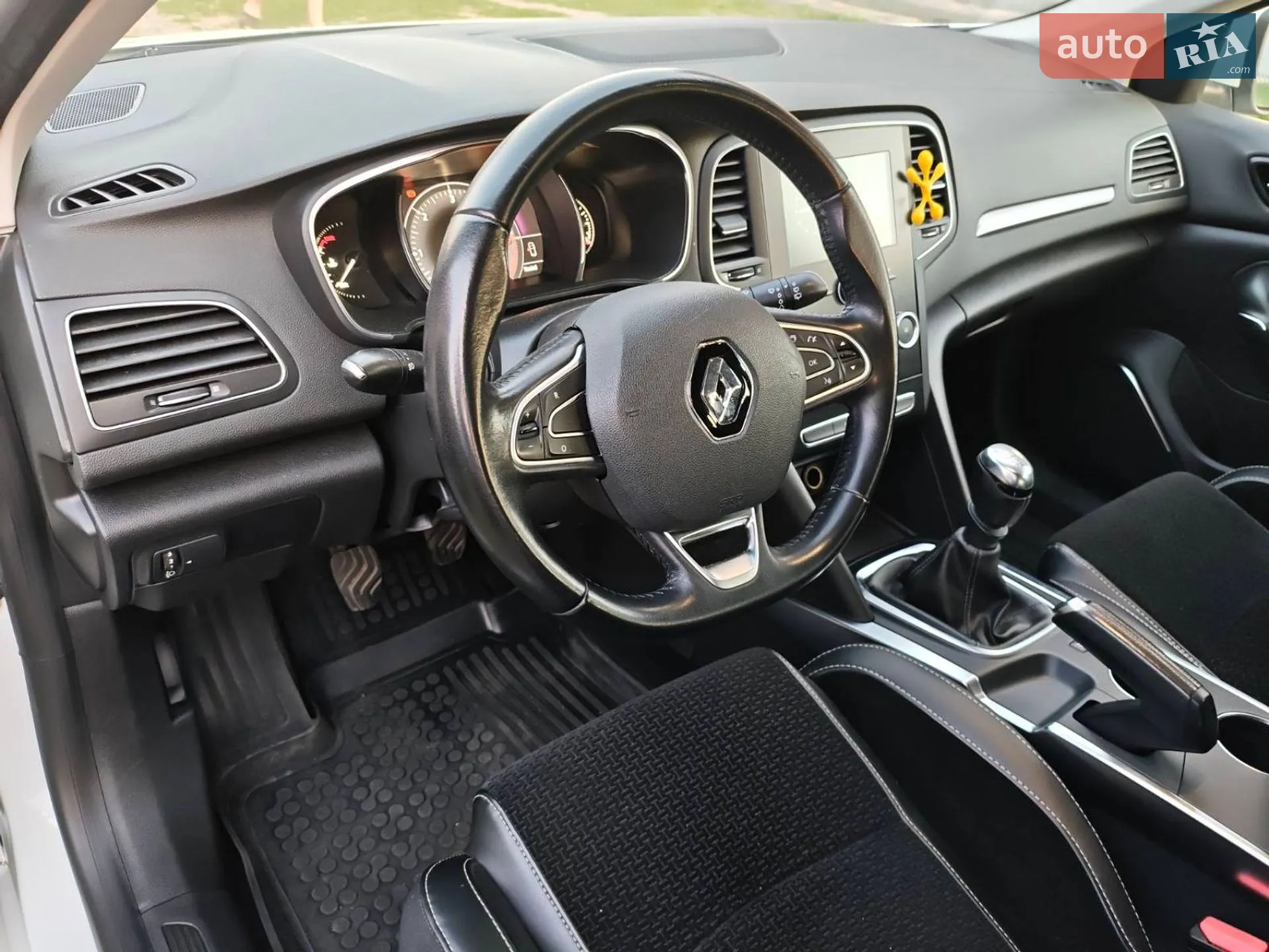 2016 Renault Megane - мініатюра 16