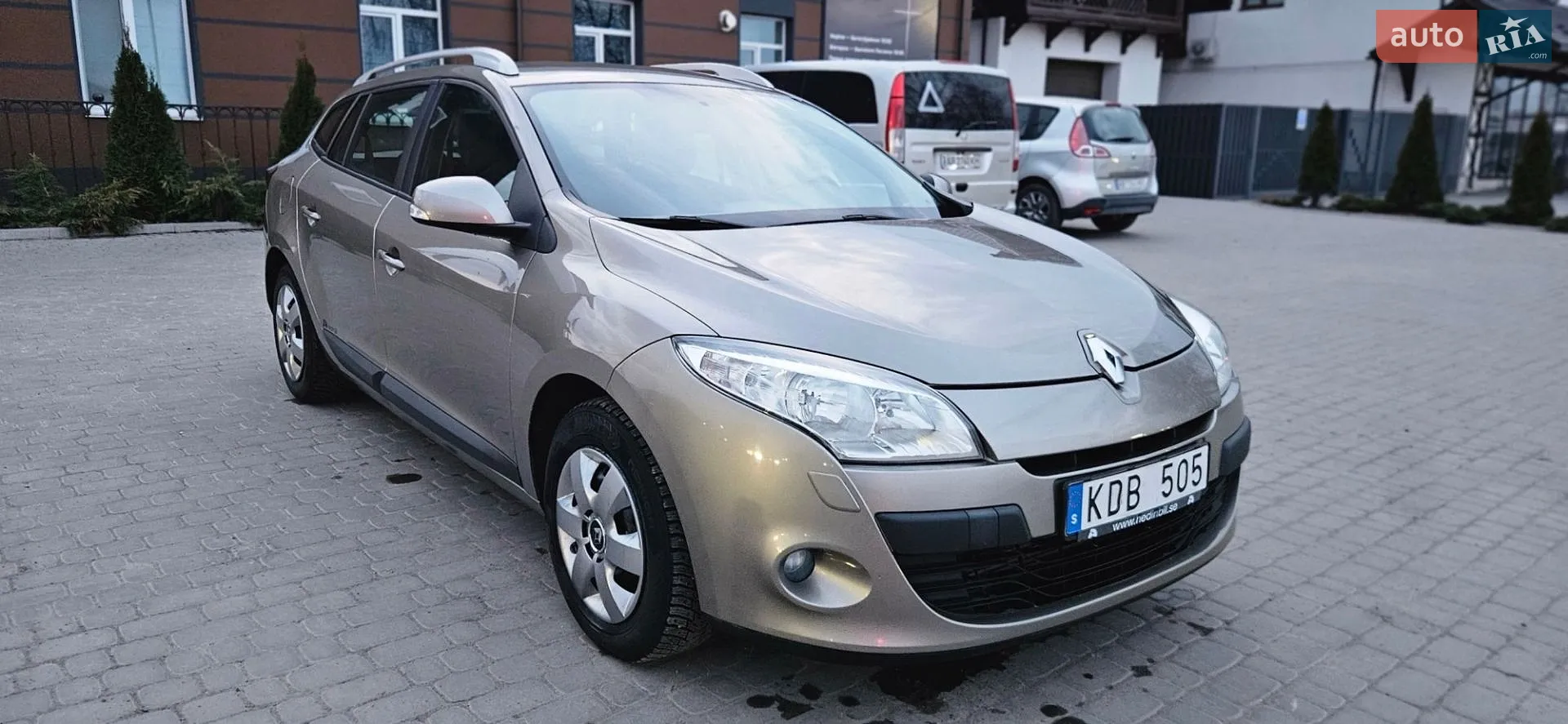 2010 Renault Megane - мініатюра 6