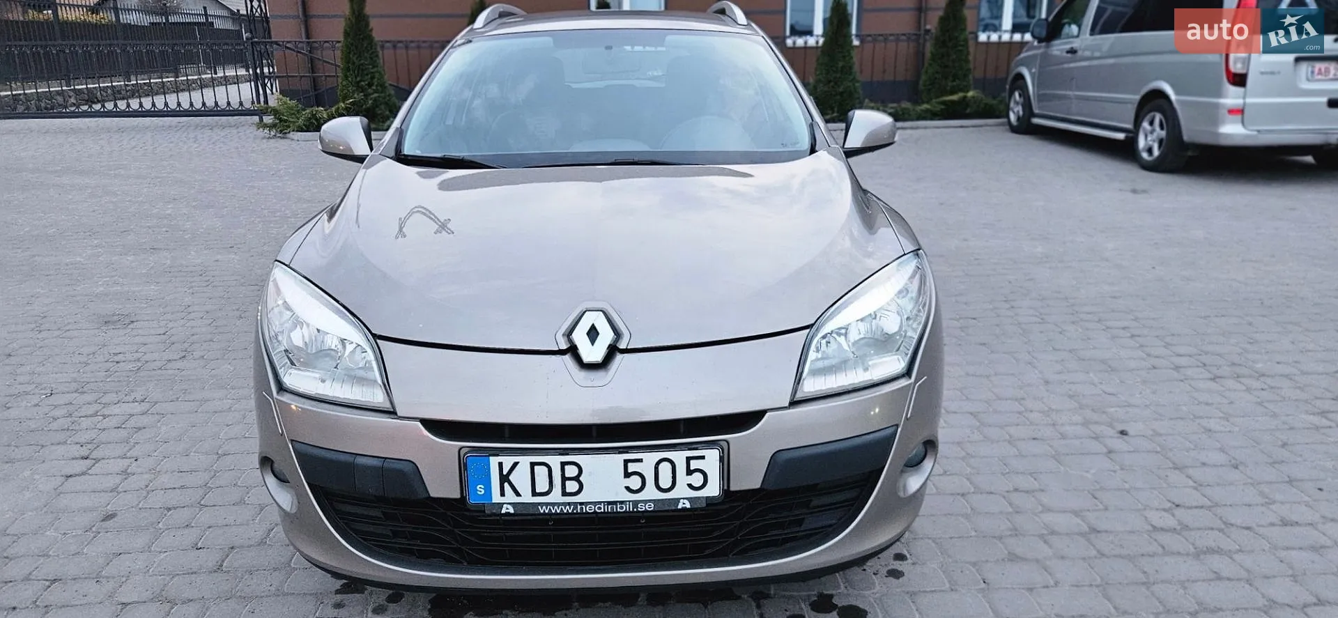 2010 Renault Megane - мініатюра 35